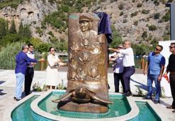 Carettaların Annesi June Haimoff anısına Dalyan'da "Kaptan June" anıt heykeli yapıldı