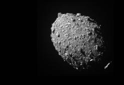 NASA, bir asteroidin yönünü değiştirmeyi başardı