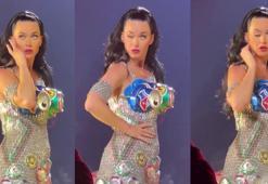 Katy Perry’nin hileli sağ gözü ve kırık oyuncak bebek numarası