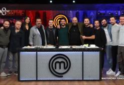 MasterChef 02 Aralık 2022 dokunulmazlığı hangi takım aldı? MasterChef eleme potasına kim çıktı?