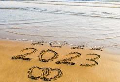 Sevgiliye Yeni Yıl Mesajları 2023! Sevgiliye gönderilecek aşk dolu, duygusal yılbaşı mesajları...