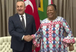 Bakan Çavuşoğlu, Güney Afrikalı mevkidaşı Pandor ile görüştü