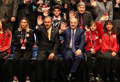 Yenilikçi girişimler ödüllendirildi! Törene Bakanlar Kasapoğlu ve Varank da katıldı
