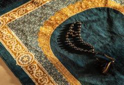 Tesbih namazı nasıl kılınır? Kaç rekattır? Tesbih namazı duası okunuşu ve Diyanet tesbih namazı kılınışı