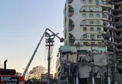 Diyarbakır'da 1 bloğu yıkılan Galeria Sitesi'nde dron ile hayvan kurtarma operasyonu