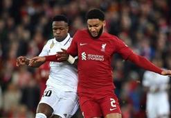 Real Madrid'den muhteşem dönüş! Liverpool'u evinde yıktı