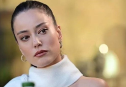 Pelin Akil paylaştı: Hava aydınlanana kadar avize sallanıyor mu diye bakıyorum