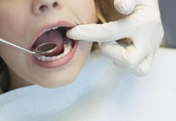 Uzmanı uyardı: Çocuklarda çürüyen süt dişlerinin takibi yapılmalı