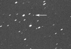 Çarpması halinde bir şehri yok edebilir! Dünya ile Ay arasından geçecek