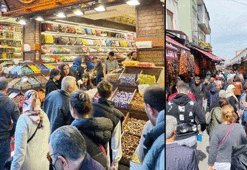 Eminönü'ne bayram erken geldi! Lokum, çikolota ve şeker fiyatları...