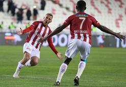 Trabzonspor, Sivasspor'a farklı yenildi