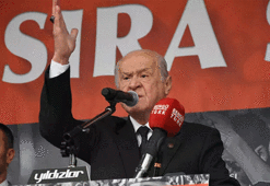 Bahçeli'den muhalefete tepki: Bileklerini sandıkta bükeceğiz