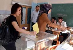 Yurt dışındaki 1 milyon 599 bin seçmen oy kullandı