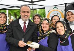 7 dakikada 7 pide yedi, 5 çeyrek altın kazandı