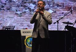 Bakan Kasapoğlu, 'Emiralem Çilek Festivali'ne katıldı