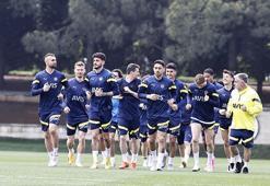 Fenerbahçe, Sivasspor mesaisine devam etti