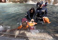 İtalya’daki Aşk Çeşmesi’ne aktivistlerden boyalı saldırı