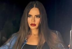 Simge Sağın ilginç dansıyla sosyal medyanın diline düştü