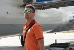 Galatasaray'da 'kötü kokular': Muslera'nın parfüm krizi uçağı karıştırdı iddiası