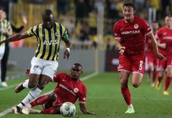 Fenerbahçe, Antalyaspor'u 2-0 mağlup etti