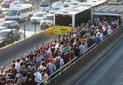 Metrobüs kullanan kadınların yüzde 90'ı güvenliği yetersiz buluyor