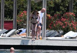 Aşıkların plaj sefası