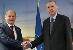 Cumhurbaşkanı Erdoğan'dan peş peşe kritik temaslar
