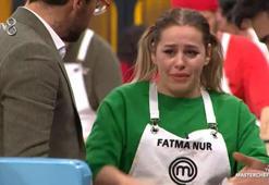 MasterChef'te kaza! Fatma Nur Uçar'ın parmağı kesildi