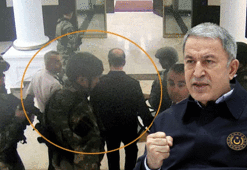 15 Temmuz'u püskürten ilk hareket! İşte dönemin Genelkurmay Başkanı Akar'ın tarihi değiştiren cevabı