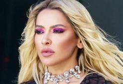 Hadise cesur tarzından vazgeçmiyor