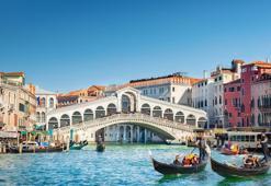 Venedik nerede, gezilecek yerleri nelerdir? Venedik hangi ülkede, nereye bağlı?