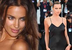 Eski sevgilisiyle tatile çıkan Irina Shayk kayalıklarda üstsüz poz verdi