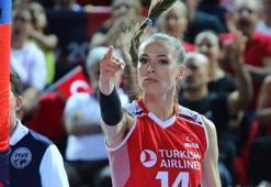 Heykelinin dikeleceğini duyan Eda Erdem'den duygusal sözler: Gözlerim dolu dolu dinledim