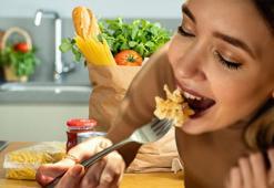 Bilim dünyası kanıtladı: Sofralardan eksik etmiyoruz ama felç riskini artırıyor, sigara kadar zararlı