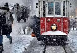 İstanbul için bir yanda kar bir yanda fırtına! Meteoroloji ve AKOM'dan yeni uyarı geldi