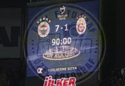 7-1'lik galibiyet sonrası Fenerbahçe'den Galatasaray'a kızdıran gönderme