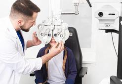 Uzmanı açıkladı: Kafasını yana yatırması göz bozukluğuna işaret ediyor olabilir