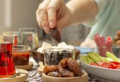 Ramazan ayında sağlığınız için mutlaka bunlara dikkat edin! İşte Ramazan ayı sağlıklı beslenme önerileri