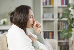 Sesiniz kısıldıysa kanser olabilirsiniz! Uzmanı açıkladı: O belirtilerle birlikte 2-3 haftadan uzun sürdüğünde...