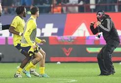 Olaylı maçın ardından sahaya giren maskeli taraftarla ilgili detaylar ortaya çıktı!