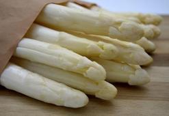 Türkiye'de kıymeti bilinmiyor, dünyanın en sağlıklı sebzesi seçildi! Tıkalı kalp damarlarını açıp bağırsakları motor gibi çalıştırıyor! Yiyen 100 yaşını görmeden ölmez