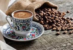 Bayram ziyaretlerinde çay ve kahve tüketimine dikkat!