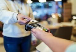 Faizler yükselse de ihtiyaç sahipleri krediye ve kredi kartına koştu! Evdeki hesap çarşıya uymayabilir