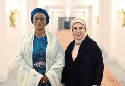 Emine Erdoğan, Nijerya Devlet Başkanı'nın eşi Oluremi Tinubu'yla bir araya geldi