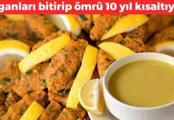 Yemeklere avuç avuç atıyoruz ama şekerin asıl sebebiymiş! Organları çürütüp ömrü kısaltıyor, böbrekleri ve sindirim sistemini mahvediyor