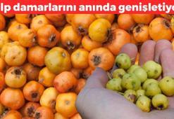 Dağlarda kendiliğinden yetişiyor! Aç karnına avuç avuç yiyince kan damarlarını genişletip kriz riskini sıfırlıyor! Doğanın C vitamini kralı