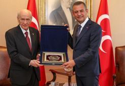 Bahçeli ile Özgür Özel görüşmesi sona erdi