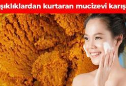 10 yaş gençleştiren mucizevi karışım! Yüzünüze direkt sürün kırışıklık ve gözeneklerden kurtulun