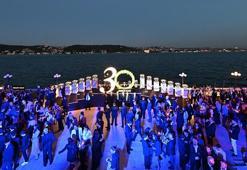 Ünlüler Çırağan’daki kutlamada buluştu