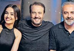 Şarkı ve sohbet Çok Akustik'te